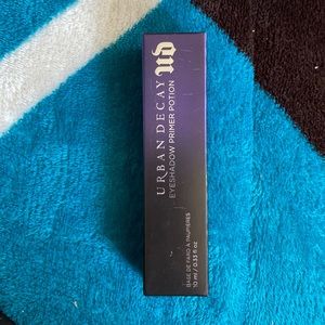 New! Urban Decay Eyeshadow Primer Potion